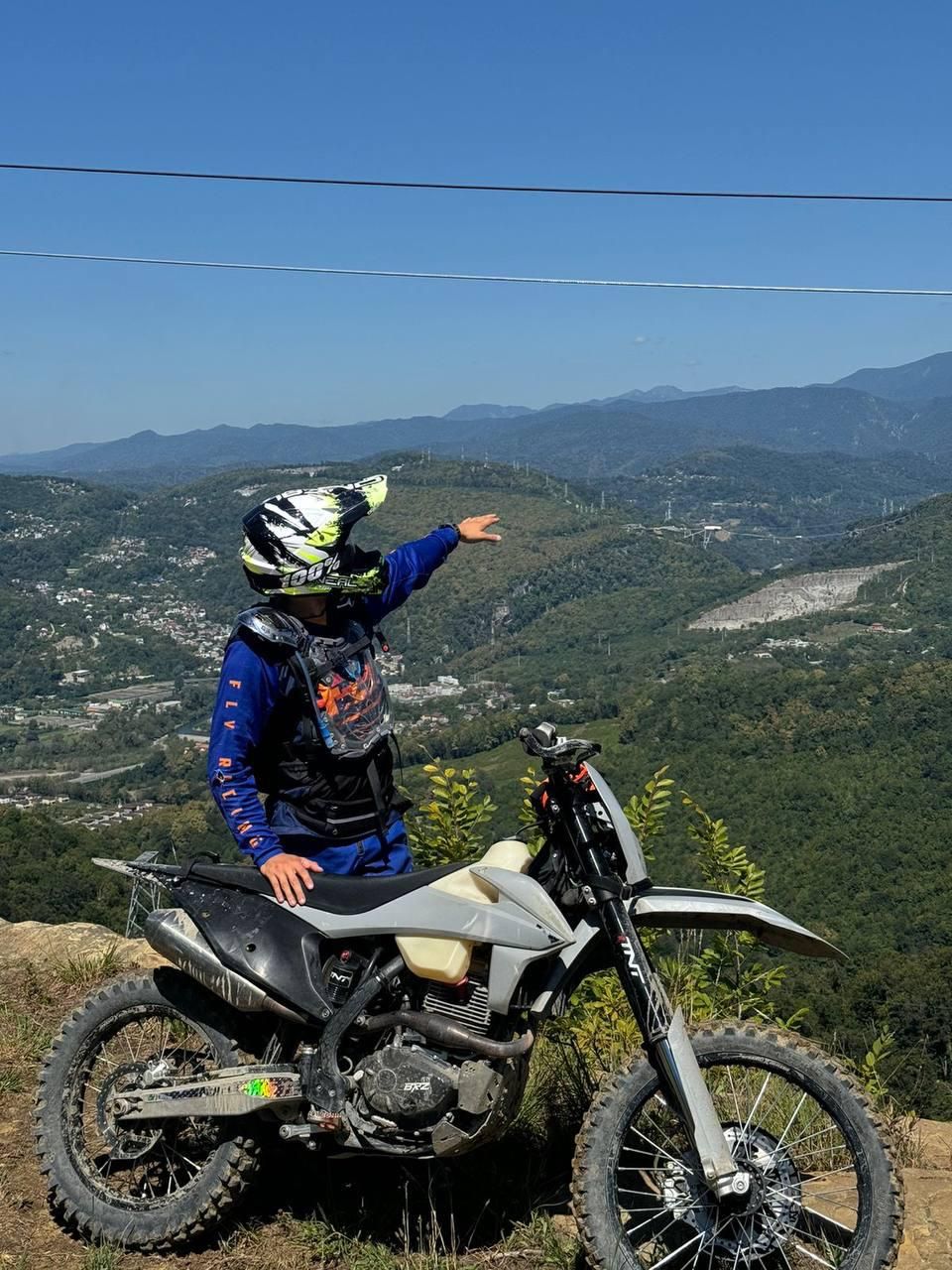 GREEN ENDURO
